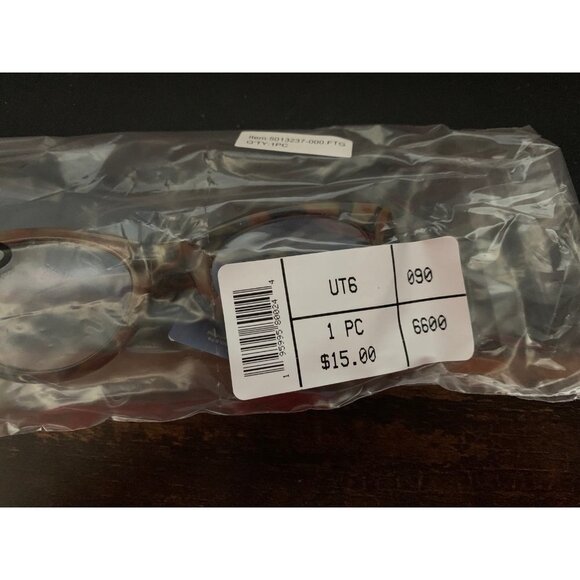 Universal Thread Women's Tortoise Print Cateye Blue Light Filtering Glasses - Picture 9 of 9